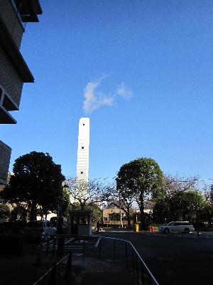 白煙排出状況の写真(12月8日・晴)