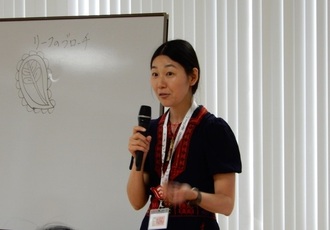 講師の谷崎聖子先生の写真