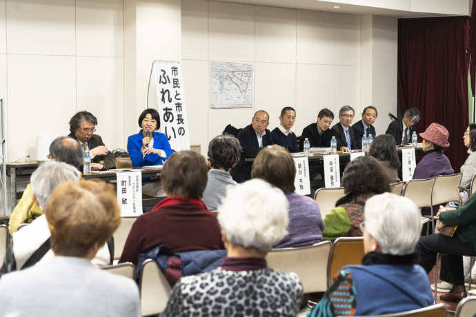 第9回市民と市長のふれあいトーク会場の様子の写真