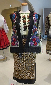 ワラキア地方の民族衣装の写真