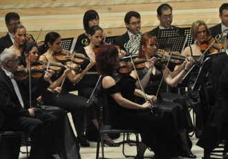ブラショフ・フィルハーモニー交響楽団の写真2
