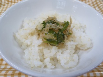 保育園の給食の写真1