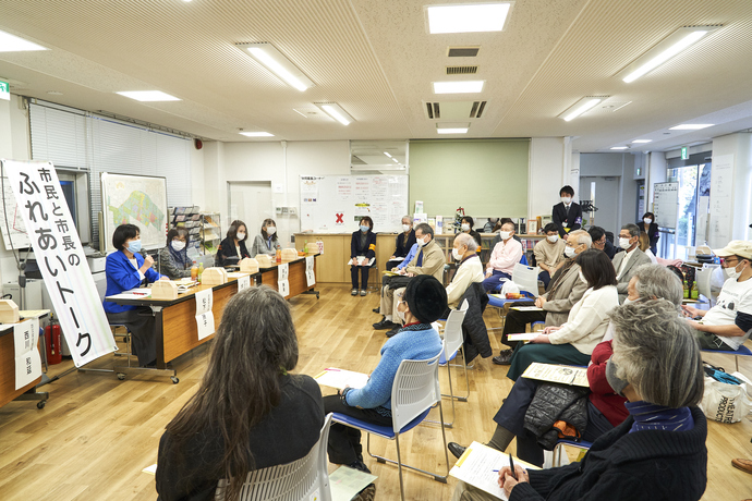 第12回市民と市長のふれあいトーク会場の様子の写真