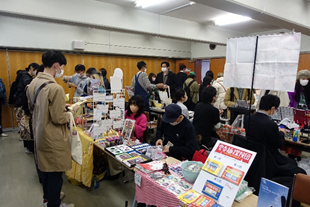 写真：本屋の百貨店の様子