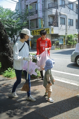 ごみ拾い
