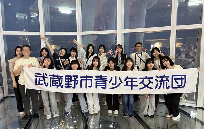 大韓民国ソウル特別市江東区への青少年交流団